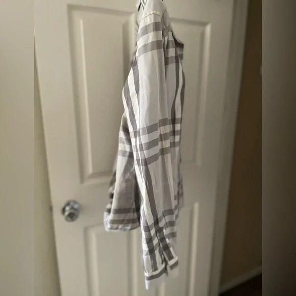 Burberry Women's Gray and White Check Shirt - Picture 2 of 8